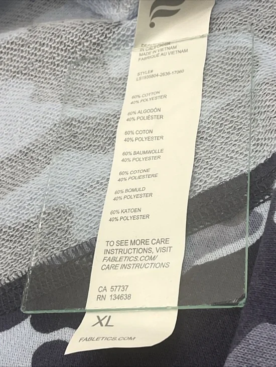 NWT Fabletics Woman’s’LEAH’ Navt Camo Oversized Hoodie Size XL 12-14 - Picture 6 of 9